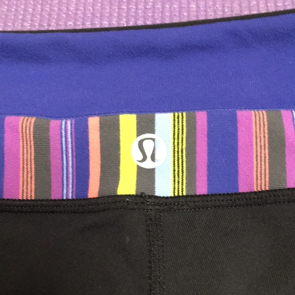 Lululemon groove crop leggings size 6 - Picture 5 of 5